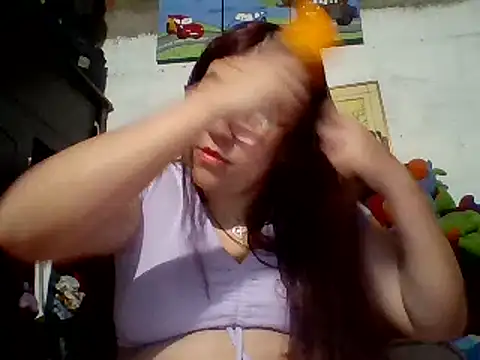 Snapshot of dafne19_ chatting on 03-11-25, 01:48 dafne19  online show from 03-11-25, 01:48