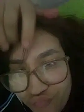 Snapshot of dafne19_ chatting on 03-23-25, 03:21 dafne19  online show from 03-23-25, 03:21
