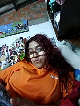 Snapshot of dafne19_ chatting on 09-13-25, 04:45 dafne19  online show from 09-13-25, 04:45