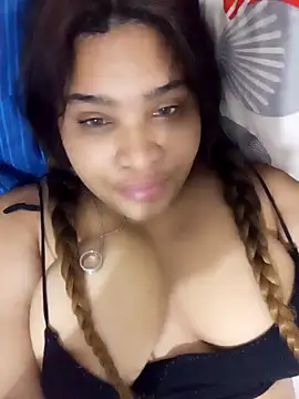 ambarlennoix online show from 12-19-24, 02:02