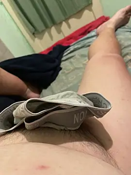 Snapshot of VerylittleDICK11 chatting on 09-16-25, 09:16 VerylittleDICK11 online show from 09-16-25, 09:16