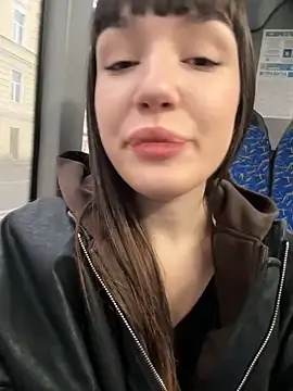 Snapshot of Sophie_Avory chatting on 12-03-24, 08:05 Sophie Avory online show from 12-03-24, 08:05