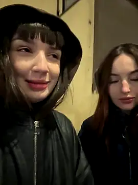 Snapshot of Sophie_Avory chatting on 12-05-24, 04:31 Sophie Avory online show from 12-05-24, 04:31