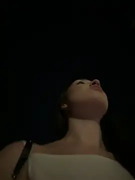 Snapshot of Sophie_Avory chatting on 12-27-24, 06:31 Sophie Avory online show from 12-27-24, 06:31