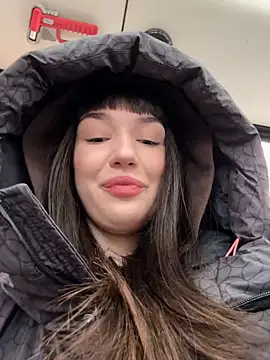 Snapshot of Sophie_Avory chatting on 02-05-25, 11:44 Sophie Avory online show from 02-05-25, 11:44