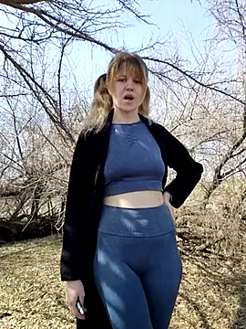 astiSWEET online show from 03-21-25, 07:11