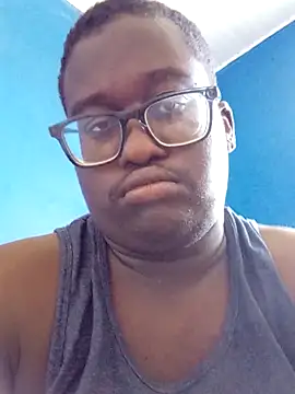 Snapshot of Jeanlaurent972 chatting on 10-04-25, 03:43 Jeanlaurent972 online show from 10-04-25, 03:43