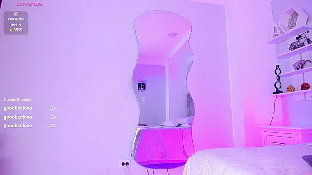 LiaFlowers online show from 12-08-24, 12:29