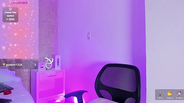 LiaFlowers online show from 01-28-25, 01:29