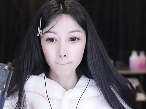 Nuyoah-77 online show from 01-16-26, 03:05