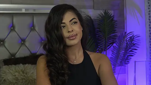 KeylaConner online show from 12-18-25, 02:50