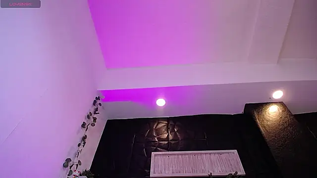 Mia Rinn online show from 02-12-25, 04:00