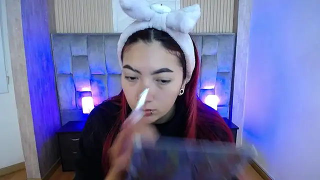 Mia Rinn online show from 09-18-25, 02:41