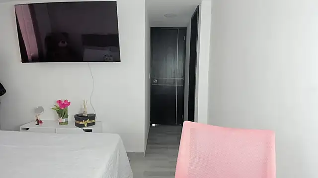 Ori valentina online show from 03-12-25, 07:28