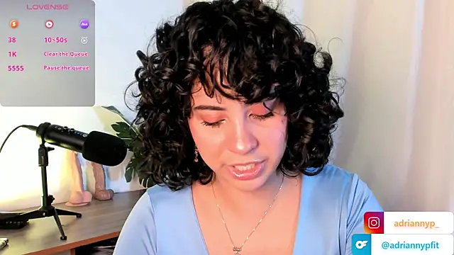 adriannyp 1 online show from 02-08-26, 06:17