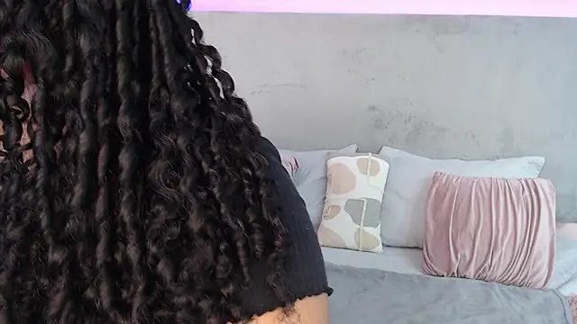 Miley Collins online show from 12-03-24, 07:00