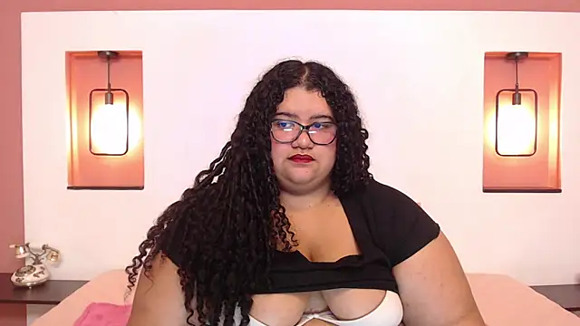 Miley Collins online show from 02-21-25, 09:22