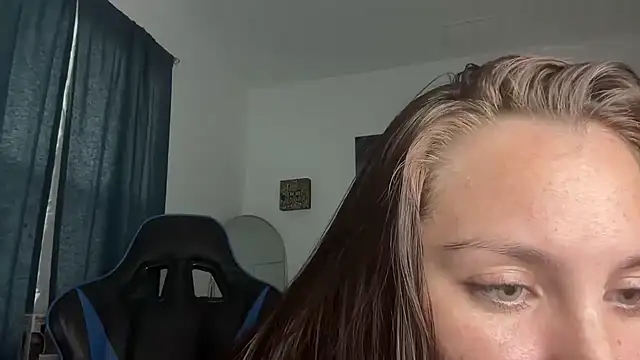 Snapshot of sweetsariaah chatting on 01-18-25, 10:39 sweetsariaah online show from 01-18-25, 10:39