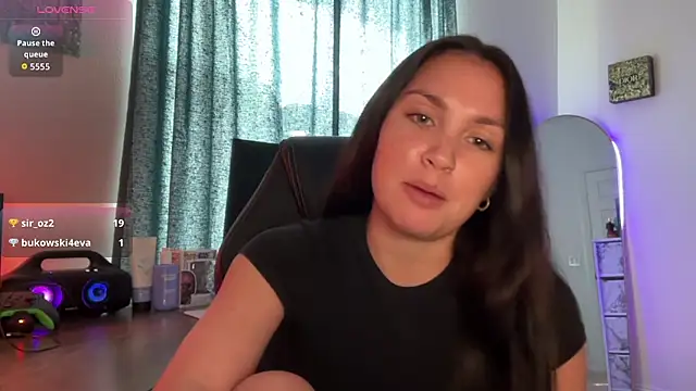 Snapshot of sweetsariaah chatting on 10-08-25, 07:44 sweetsariaah online show from 10-08-25, 07:44