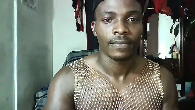 yezz3011 online show from 02-06-26, 11:41