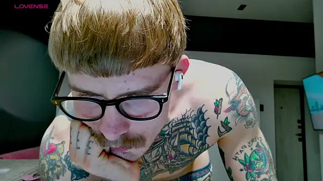 white King9999 online show from 11-22-25, 01:43