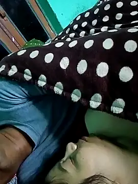 Lustyful Couple online show from 12-17-24, 11:27