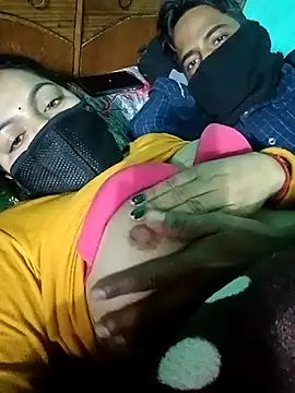 Lustyful Couple online show from 01-04-25, 08:17