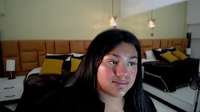 Snapshot of _Dulcinea_1 chatting on 02-20-25, 08:36 Dulcinea 1 online show from 02-20-25, 08:36