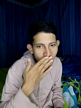 Valentinacuc online show from 10-15-25, 10:54