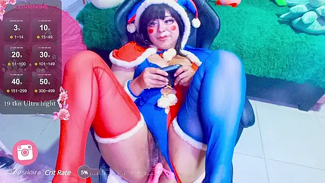 MilkyXSakura online show from 01-05-25, 05:41