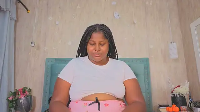 Alexa roussee online show from 11-11-25, 02:06