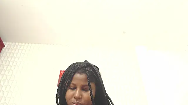 Alexa roussee online show from 12-04-25, 01:20