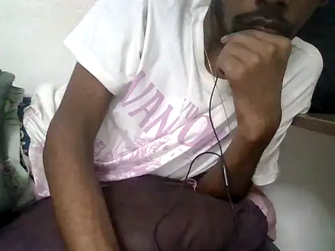 devilsam3327 online show from 11-02-25, 08:00