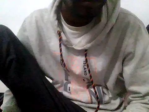 devilsam3327 online show from 11-08-25, 10:04