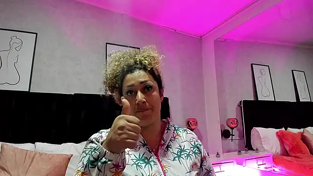 Snapshot of Katti_Barrera chatting on 02-03-25, 12:14 Katti Barrera online show from 02-03-25, 12:14