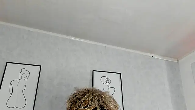 Snapshot of Katti_Barrera chatting on 02-26-25, 05:50 Katti Barrera online show from 02-26-25, 05:50