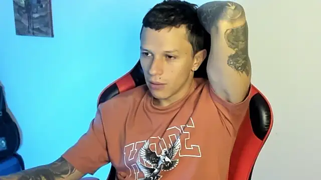 Snapshot of goodboy69l chatting on 02-07-26, 12:09 goodboy69l online show from 02-07-26, 12:09