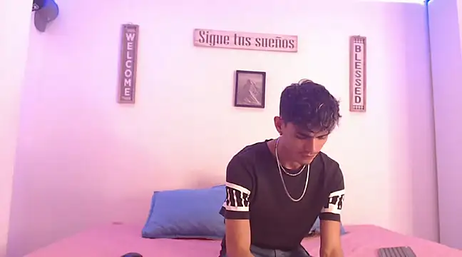 harrytomson 1 online show from 12-11-24, 05:53