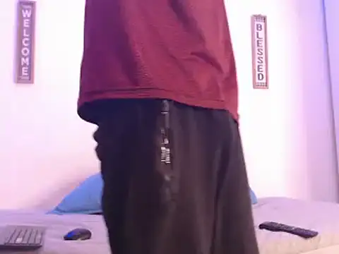 harrytomson 1 online show from 12-26-24, 04:32