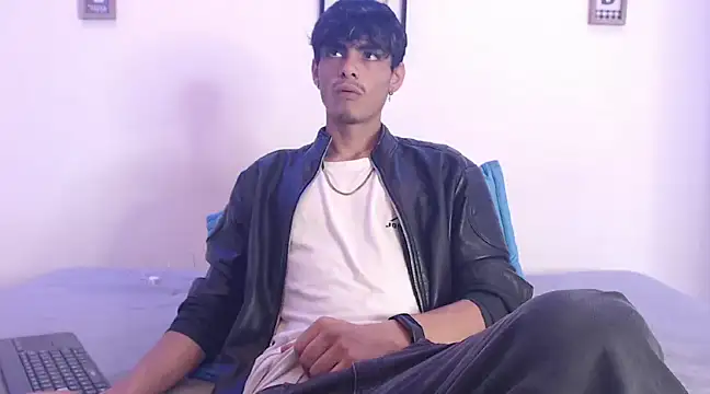 harrytomson 1 online show from 02-21-25, 10:48