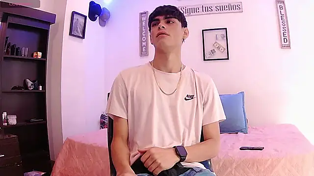 harrytomson 1 online show from 09-13-25, 03:34