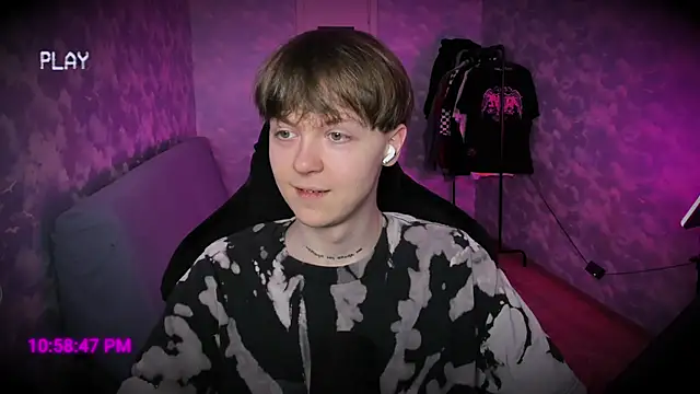 charonbaby1 online show from 02-19-25, 07:59