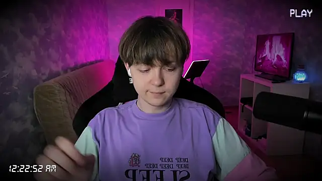 charonbaby1 online show from 10-07-25, 09:23