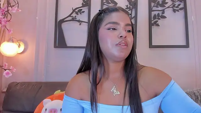 zoe roux21 online show from 10-01-25, 03:12