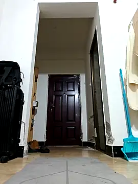 DDYY12341 online show from 11-02-25, 01:02