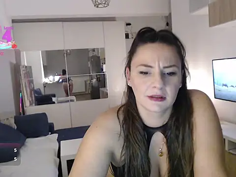 Snapshot of casssymooon chatting on 10-09-25, 06:50 casssymooon online show from 10-09-25, 06:50