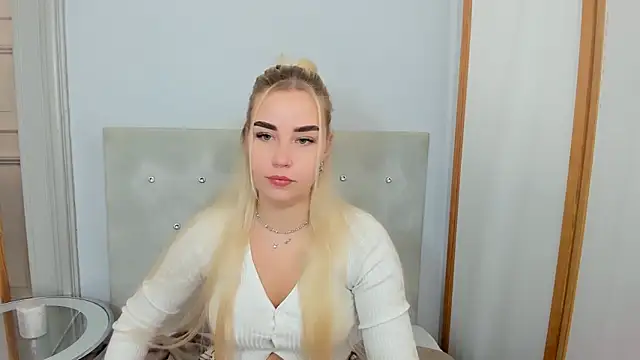 KristyHoney online show from 03-08-25, 06:10