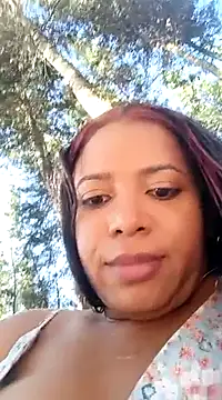 Snapshot of cindy_damm chatting on 01-06-25, 09:32 cindy damm online show from 01-06-25, 09:32