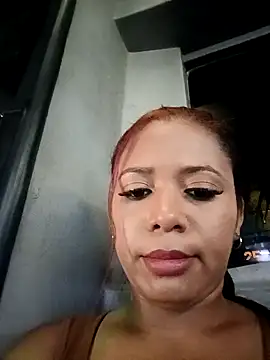 Snapshot of cindy_damm chatting on 01-11-25, 12:12 cindy damm online show from 01-11-25, 12:12