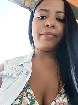 Snapshot of cindy_damm chatting on 01-21-25, 06:45 cindy damm online show from 01-21-25, 06:45